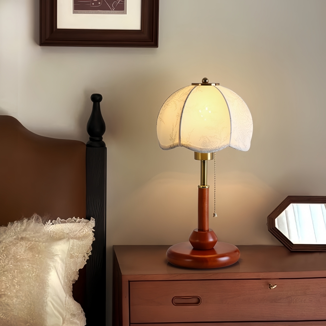 مصباح طاولة قبة مزخرفة بتصميم  - مراجعة Home Lighting And Decor وسعره