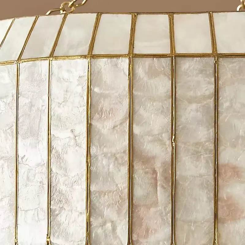 ثريا أمريكية حديثة بتصميم صدف  - مراجعة Home Lighting And Decor وسعره
